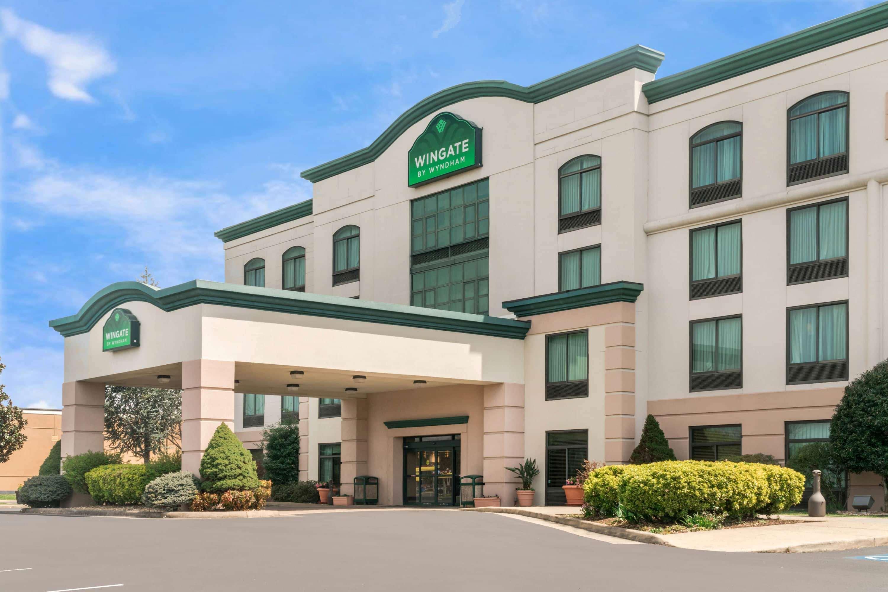 Wingate By Wyndham Hotel Lexington Exterior photo